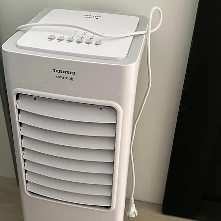 شقة Dernier Etage Apercu Proche - Fr-1-485-166 *
