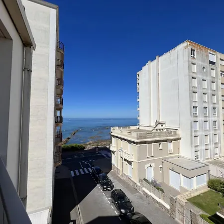 شقة Dernier Etage Apercu Proche - Fr-1-485-166